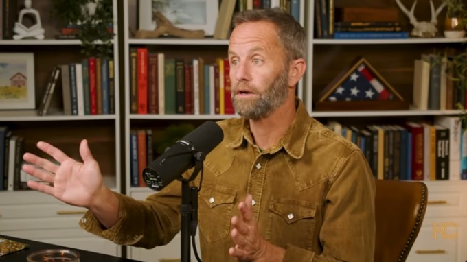 Kirk Cameron change de position sur la doctrine de l'Enfer et déclare qu'il ne croit plus au « tourment conscient éternel »