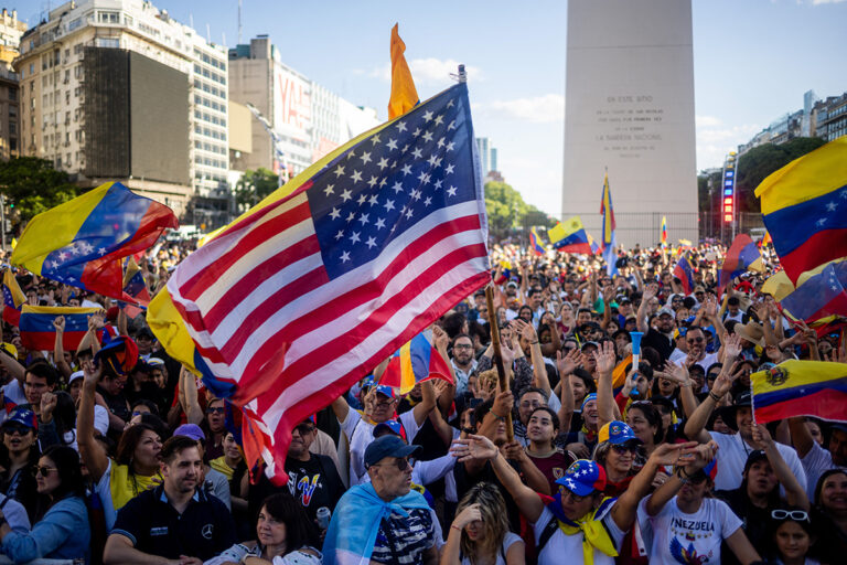 Les dirigeants évangéliques américains réagissent à la capture de Maduro par Trump