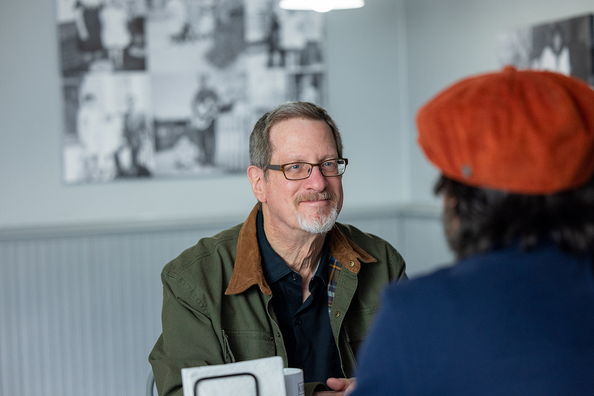 Lee Strobel, auteur à succès du New York Times, parle de la souffrance, du surnaturel et de « The Case for Miracles »