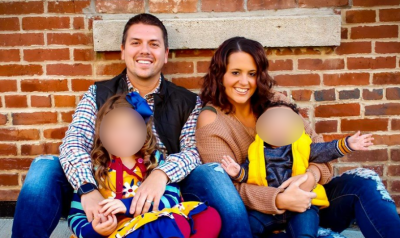 Suzanne Lander (à droite) et son mari Patrick Lander (à gauche), ancien pasteur du campus de la Première Assemblée de Dieu du nord-est de l'Arkansas.