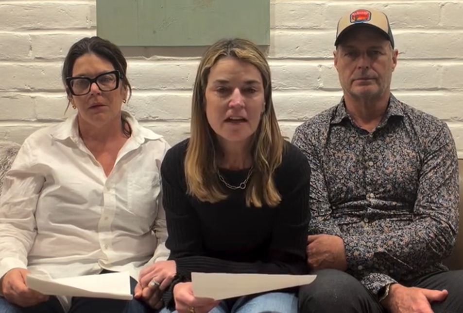 Savannah Guthrie appelle maman « la précieuse fille de Dieu » et supplie les ravisseurs présumés d'avoir une preuve de vie