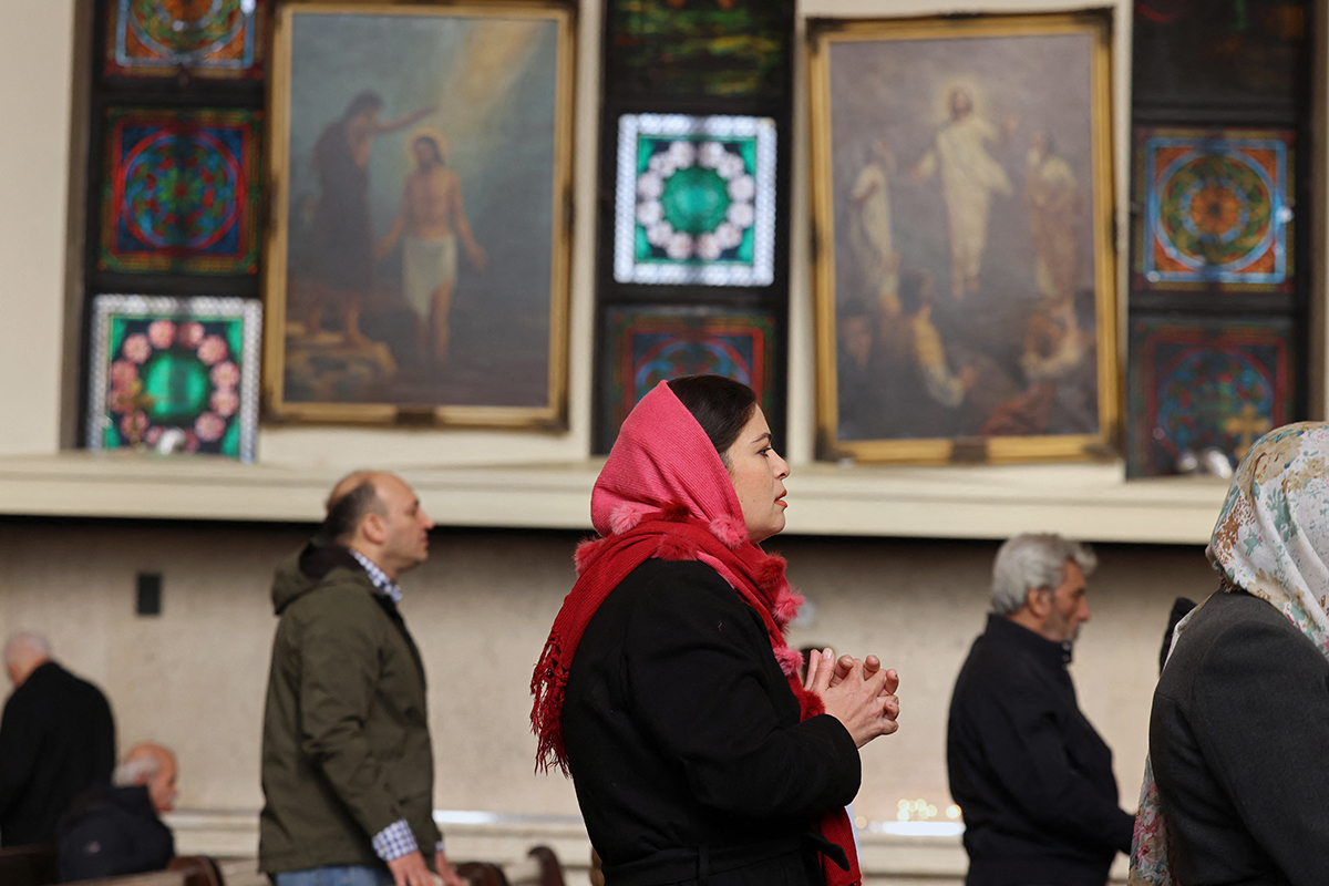 « C'est un tournant » : les chrétiens iraniens profitent du temps de guerre pour partager l'Évangile