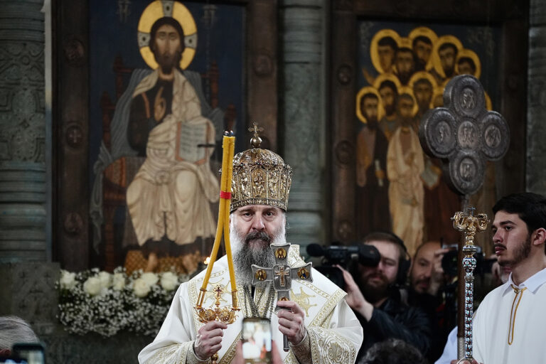 L'Église orthodoxe géorgienne élit un nouveau dirigeant à un moment difficile pour cette institution influente