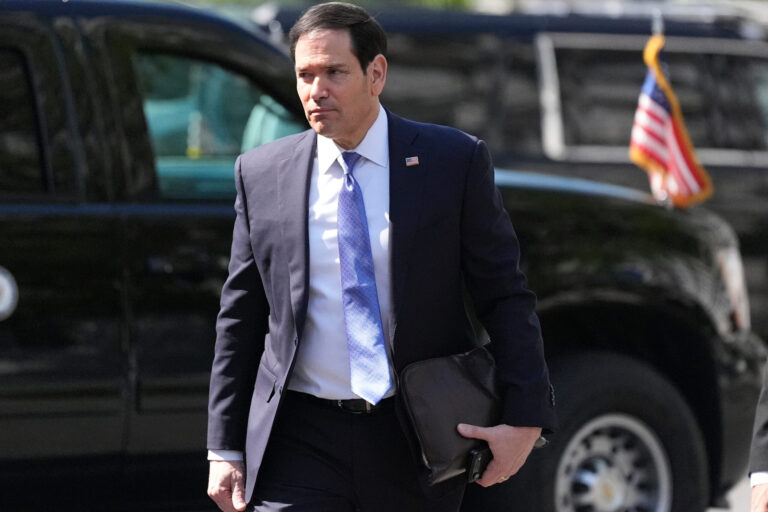 Rubio prévoit de se rendre au Vatican cette semaine alors que les tensions entre Trump et le pape augmentent