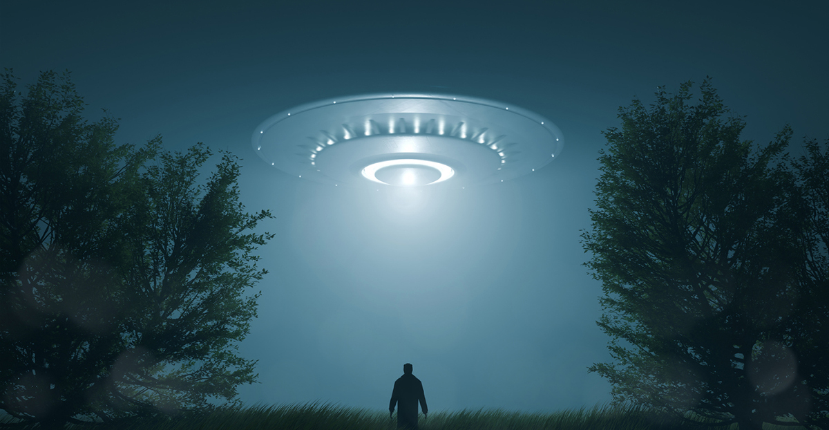 Pourquoi les extraterrestres semblent-ils détester le christianisme ?