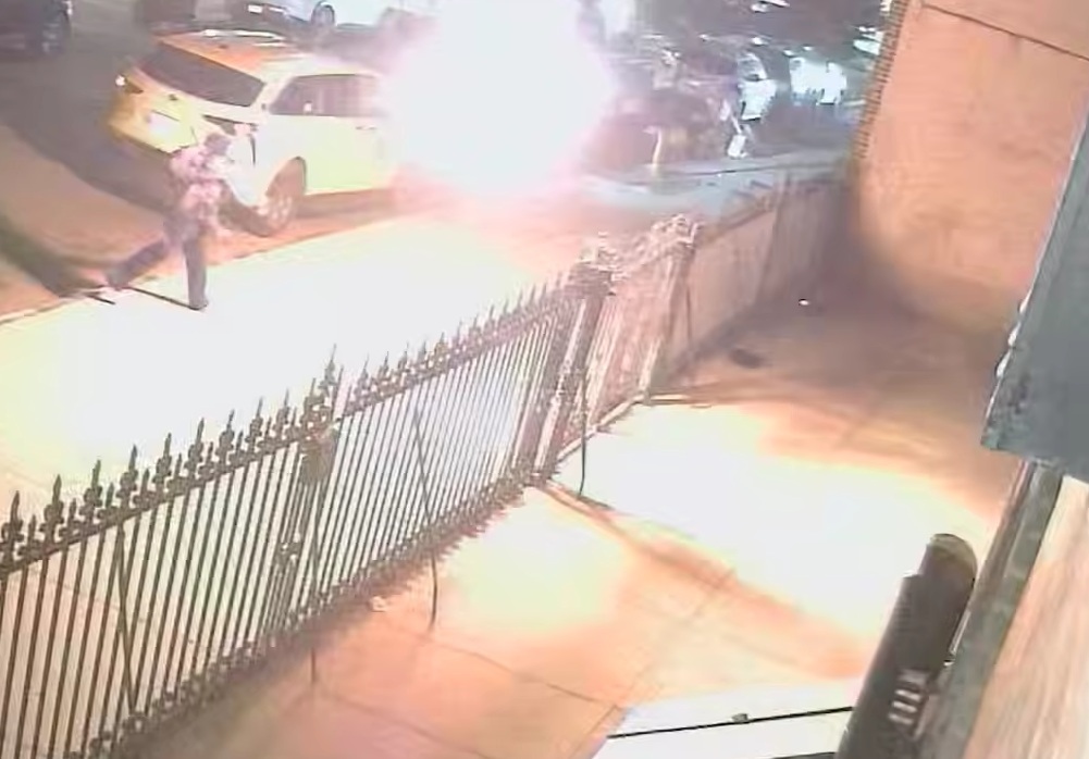 Un individu arrêté pour avoir lancé un cocktail Molotov sur une église de New York
