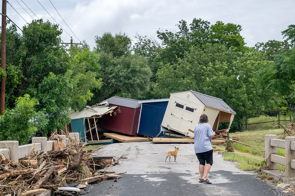 Les églises du Texas s'efforcent de soutenir les familles touchées par des inondations record