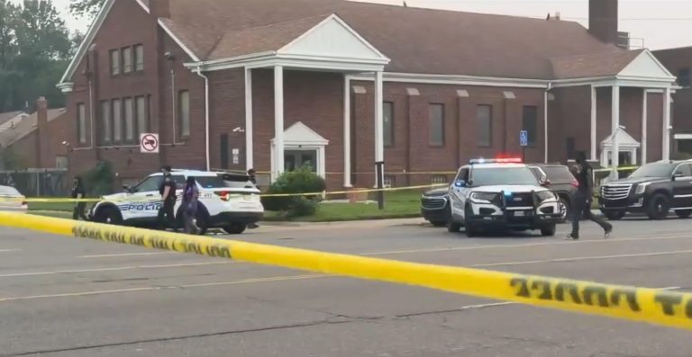 L&rsquo;Église affirme que la prière a empêché une issue « pire » après que cinq personnes abattues lors des funérailles aient survécu