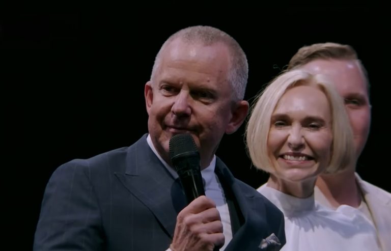 Les télévangélistes Andre et Jenny Roebert vont divorcer pour des « motifs bibliques » après 34 ans de mariage