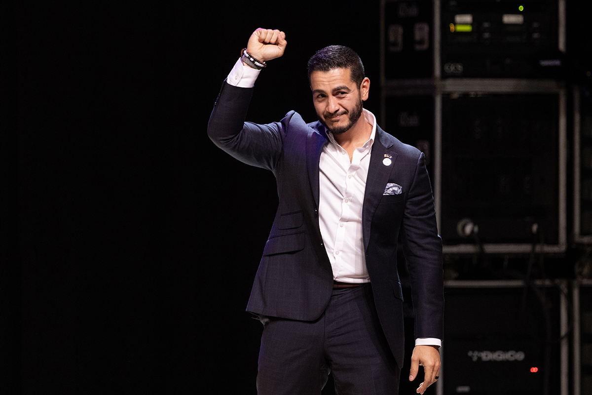 Vague progressive ? El-Sayed et d'autres candidats de gauche remportent les primaires du Michigan