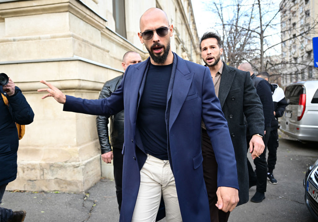 Andrew Tate et la culture progressiste se trompent tous deux sur la masculinité. La troisième voie.