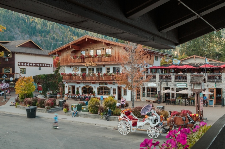 Les rues d'inspiration bavaroise de Leavenworth, Washington, le 2 octobre 2026.