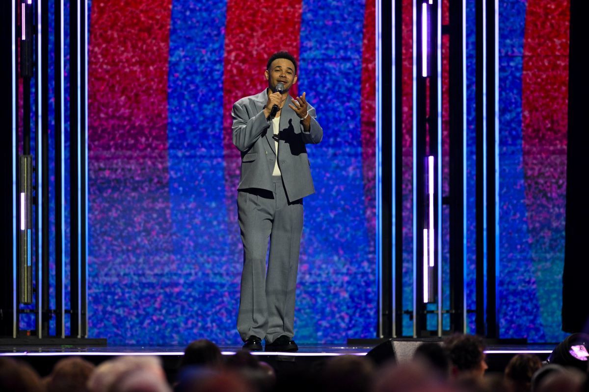 Tauren Wells appelle à l'unité des chrétiens lors des Dove Awards 2026 : « Ils nous connaîtront par notre amour »