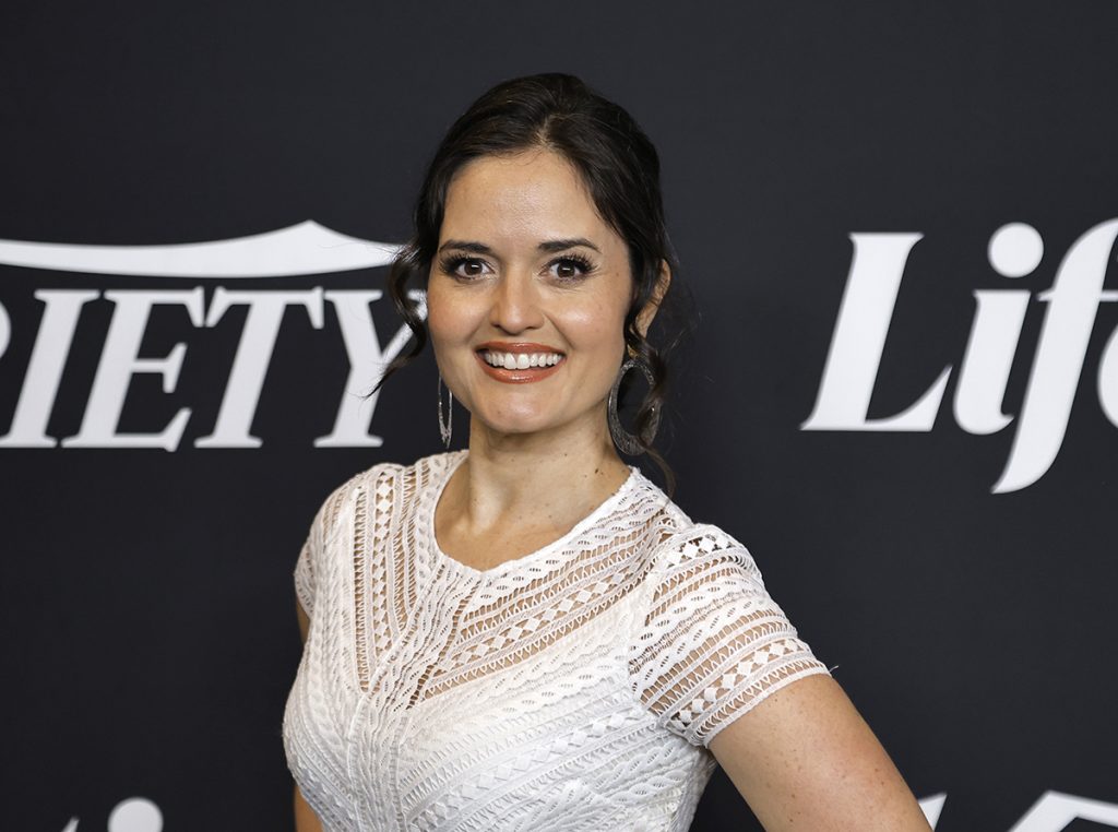 Danica McKellar raconte comment Candace Cameron Bure l'a conduite à la foi : "C'est Jésus tout ce temps"